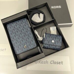 Michael Kors Tech lanyard & Airpod case box set MK Signature Admiral blue